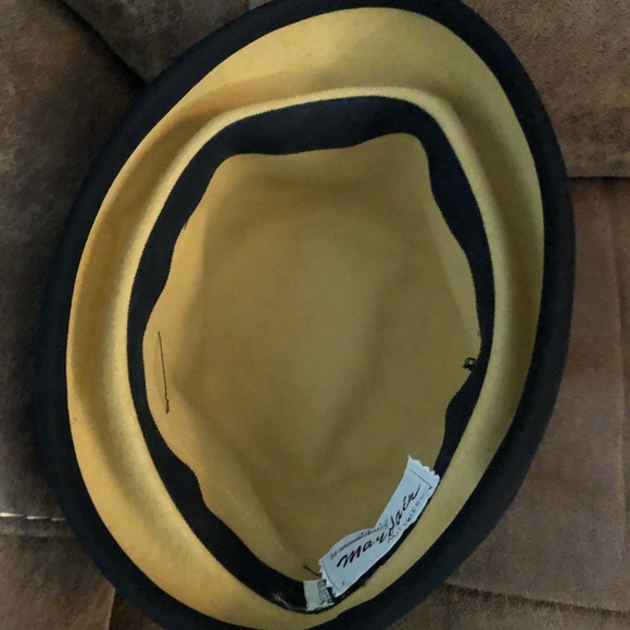 Vintage Black & Camel Hat main image 7